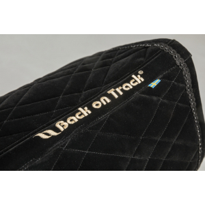 Back on Track Onyx Saddle padd - Dressage