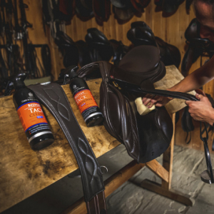 Carr & Day & Martin Belvoir® Tack Conditioner Revitalizing spray