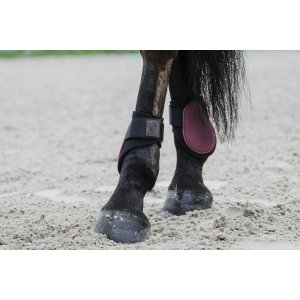 EQUITHÈME Tara Fetlock boots